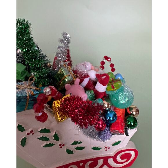 Vintage-Style Handmade Christmas Santa Sleigh Assemblage – Bottle Brush Tree - Picture 8 of 10